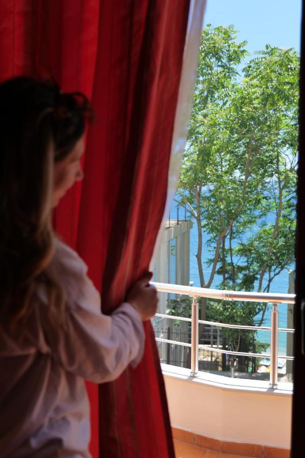 Hotel Ceka Саранда Екстер'єр фото