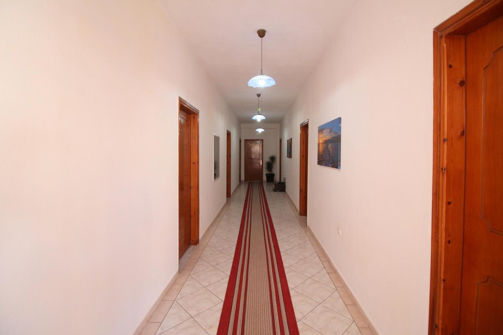 Hotel Ceka Саранда Екстер'єр фото