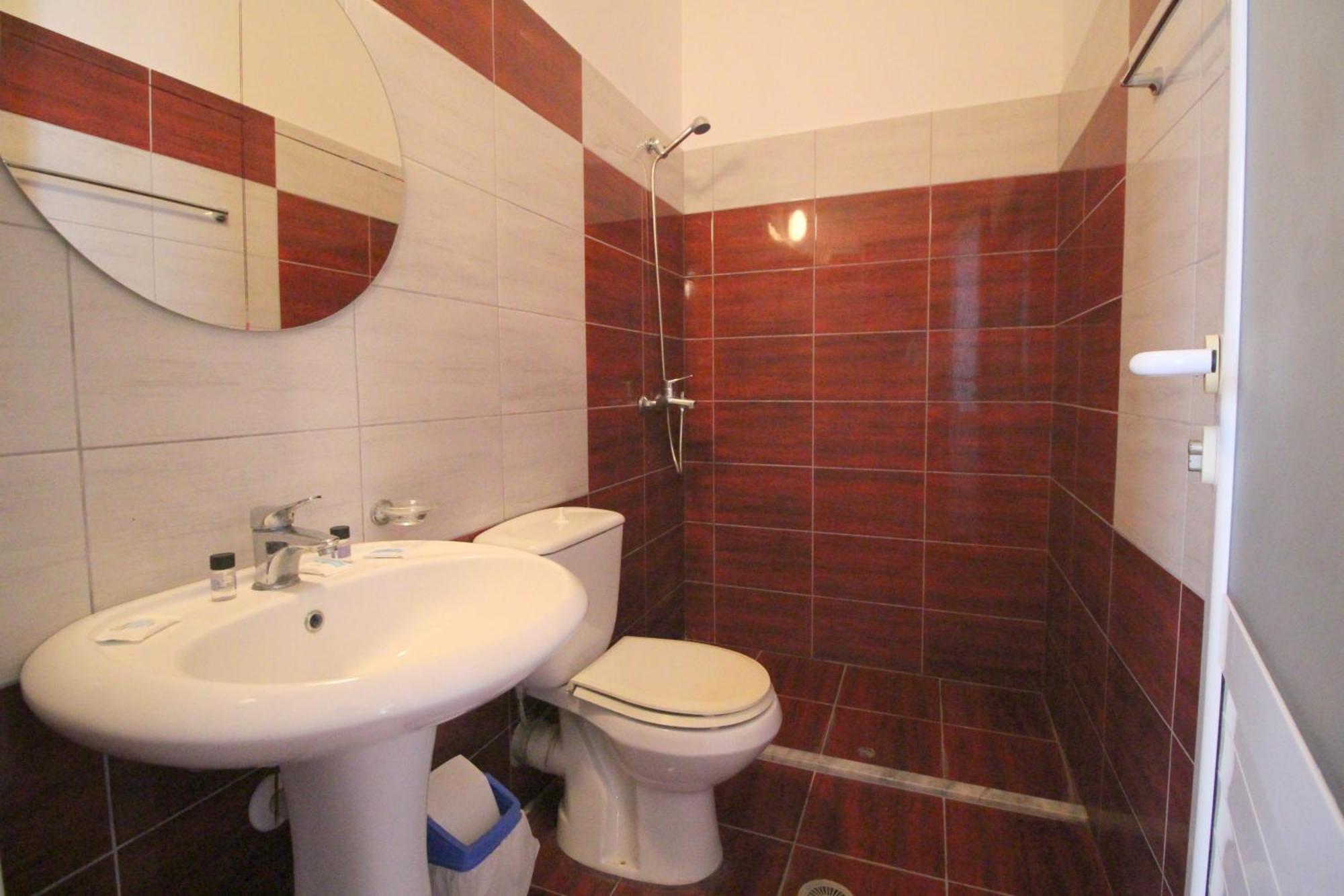 Hotel Ceka Саранда Екстер'єр фото